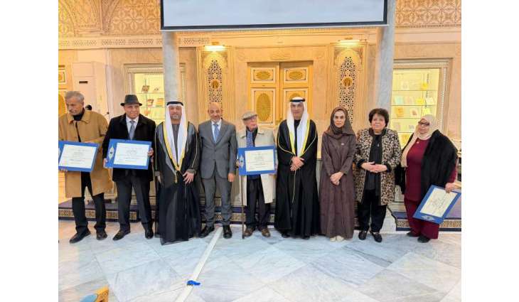 الشارقة تكرّم 4 أدباء تونسيين في قرطاج