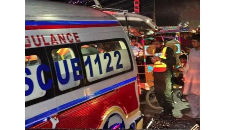 Two separate road accidents near Sargodha and Gwadar kill 23, injure several