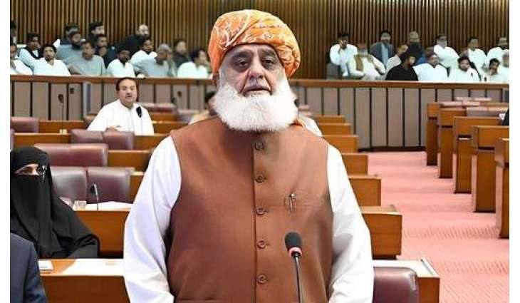 Fazl vows to defy underage marriage law, calls it un-Islamic