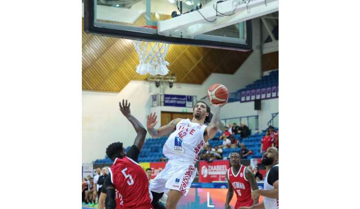 منتخب الإمارات يتصدر مجموعته في بطولة دبي الدولية لكرة السلة