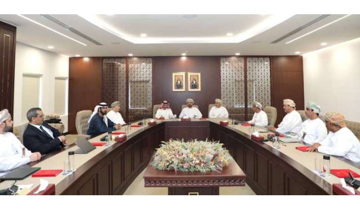 موانئ دبي العالمية تناقش خطط تطوير المنطقة الاقتصادية الخاصة بالروضة بسلطنة عمان