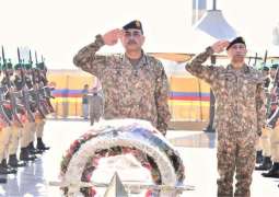 COAS visits Muzaffarabad to pay homage to martyrs of Kashmir movement