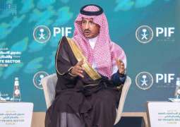وزير السياحة في منتدى صندوق الاستثمارات العامة والقطاع الخاص: السياحة حققت أرقامًا قياسية في 2025 ونمضي لرفع مساهمتها إلى 10%