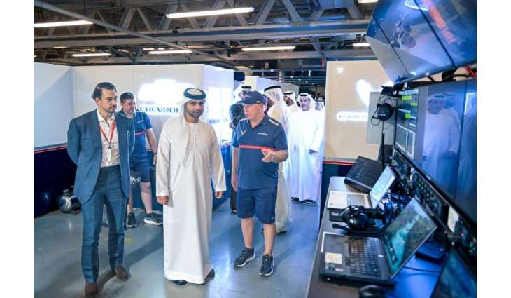 Mansoor bin Mohammed attends third round of Asian Le Mans Series at Dubai Autodrome