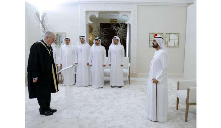 Mohammed bin Rashid swears in three new judges of DIFC Courts