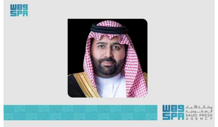 أمير منطقة جازان يعزّي شيخ شمل السادة الخلاوية وتوابعها في وفاة والده