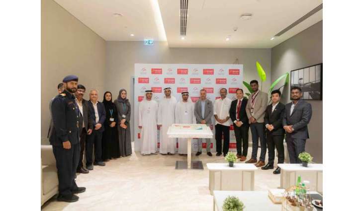 مطار الشارقة يضمّ 