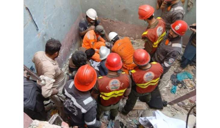 At least 14 killed, dozen others injured in Karachi Soldier Bazaar gas cylinder blast