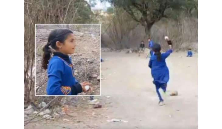 Girl’s bowling skills go viral, joins Peshawar Zalmi Women’s League