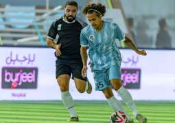 مباراتان في 