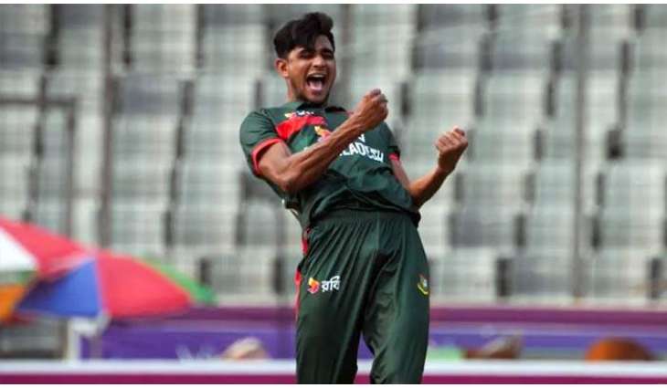 Bangladesh bowlers dismantle Pakistan for 114 in first ODI
