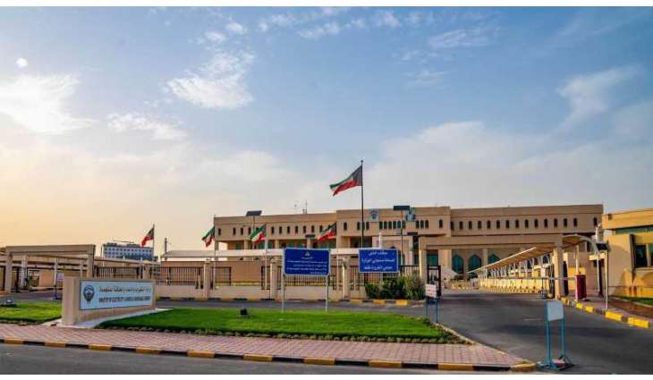 Kuwait: Seven overhead power lines out of service due to falling debris