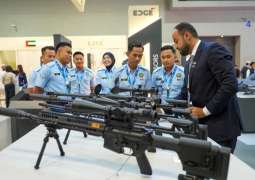 UAE Pavilion showcases diverse exhibits, attracts high-level delegations on opening day of DSA 2026