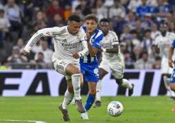 Real Madrid defeat Deportivo Alaves in La Liga