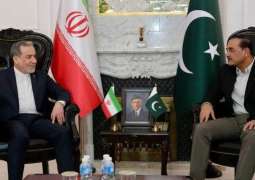 Iranian FM Araghchi calls on Field Marshal Munir to restart US-Iran peace talks