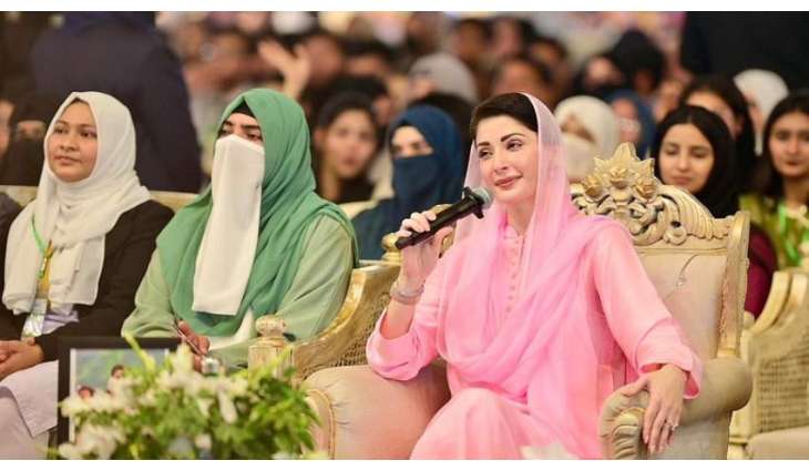 حکومة مریم نواز تعلن النقل العام مجانا مع تصاعد أزمة الطاقة