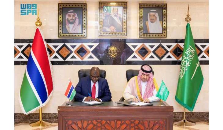 الديوان العام للمحاسبة ومكتب المراجعة الوطني الغامبي يوقعان مذكرة تفاهم في مجال العمل المحاسبي والرقابي والمهني