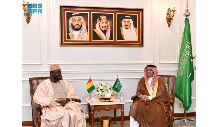 مدير فرع وزارة الخارجية بمنطقة مكة المكرمة يستقبل القنصل العام لجمهورية غينيا