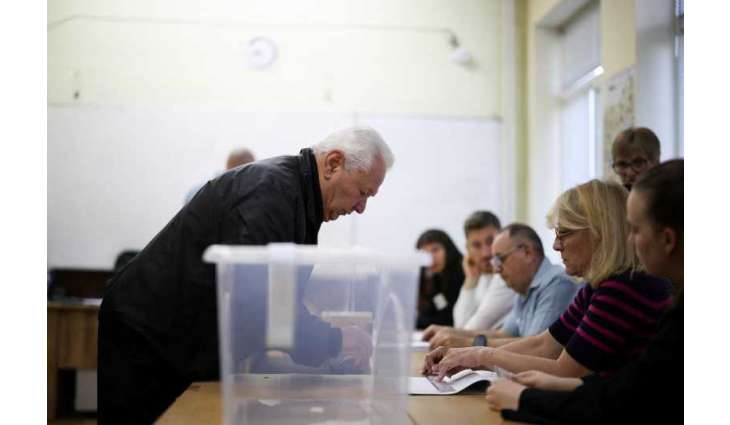 Bulgarians head to polls to elect new parliament