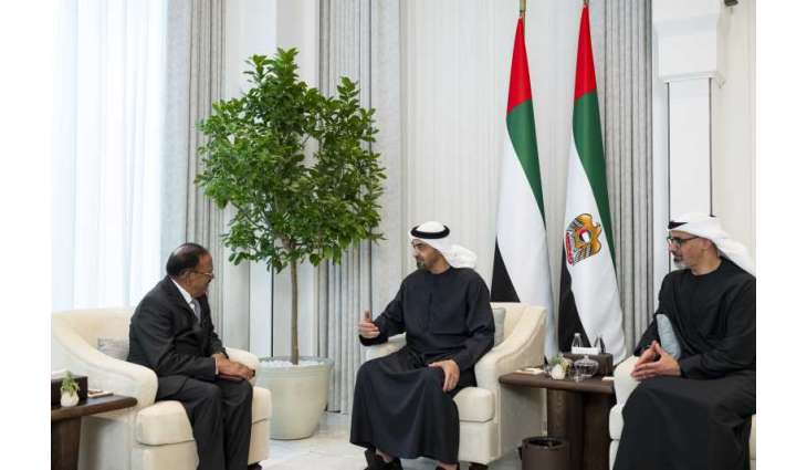 رئيس الدولة يستقبل مستشار الأمن الوطني في الهند