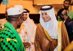سفير خادم الحرمين الشريفين في غينيا كوناكري يودّع حجاج بيت الله الحرام