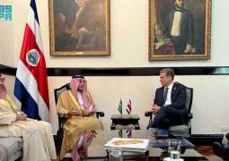 وزير الدولة للشؤون الخارجية يلتقي وزير خارجية كوستاريكا