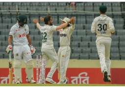 Bangladesh build lead against Pakistan in first test