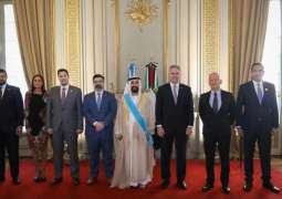 الأرجنتين تمنح سفير الإمارات وسام 