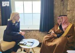 الدكتور الربيعة يلتقي المديرة التنفيذية لمنظمة اليونيسيف ورئيس صندوق الأمم المتحدة لمكافحة سوء التغذية المزمن لدى الأطفال وتمكين المرأة
