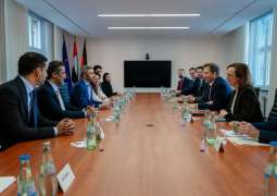 Abdullah bin Zayed meets German Vice Chancellor & Finance Minister