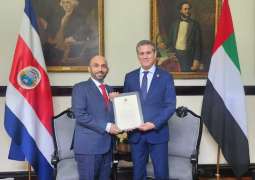 سفير الإمارات يقدم نسخة من أوراق اعتماده إلى وزير الخارجية والأديان في كوستاريكا