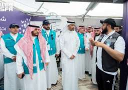 وزير الموارد البشرية يزور عددًا من مواقع ومبادرات الوزارة في موسم الحج