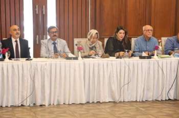 Civil society calls for Rs3,000 Zewar-e-Taleem stipend