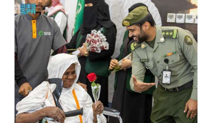 وصول أولى رحلات مستفيدي مبادرة 