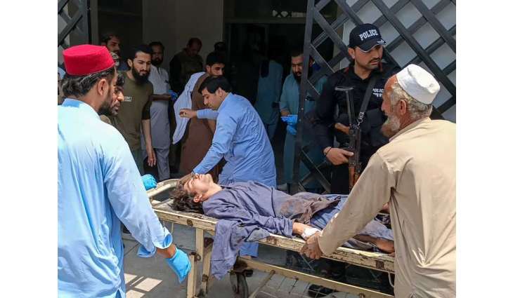 Seven killed, 20 injured in suicide bombing in Pakistan