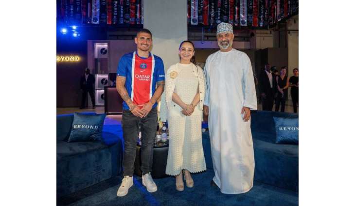 دبي تحتضن احتفالية باريس سان جيرمان بقميصه الجديد