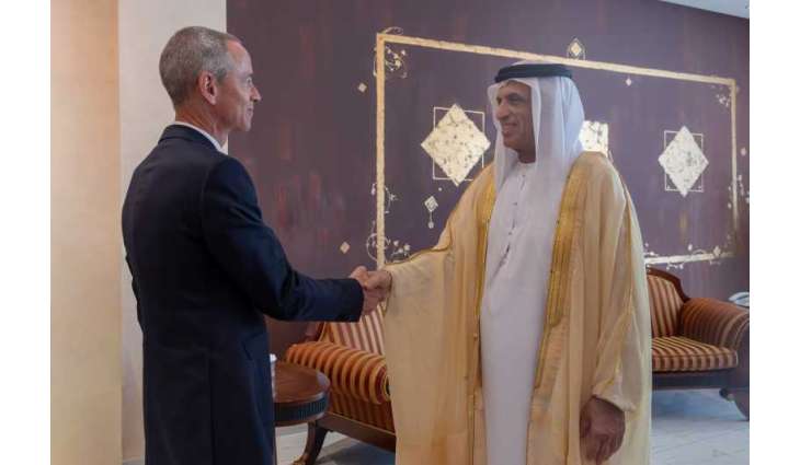 سعود بن صقر يستقبل القنصل العام الفرنسي