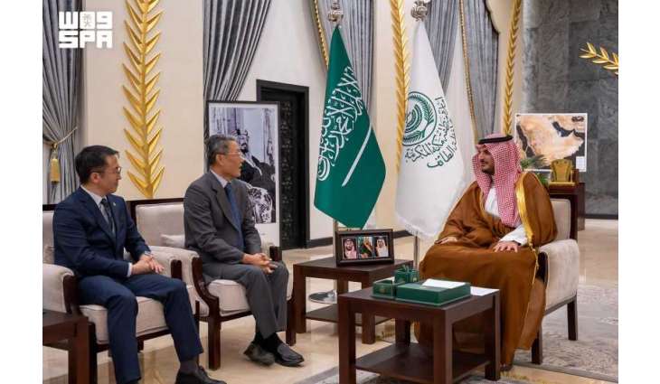 مُحافظ الطائف يستقبل القنصل العام لجمهورية الصين الشعبية بجدة