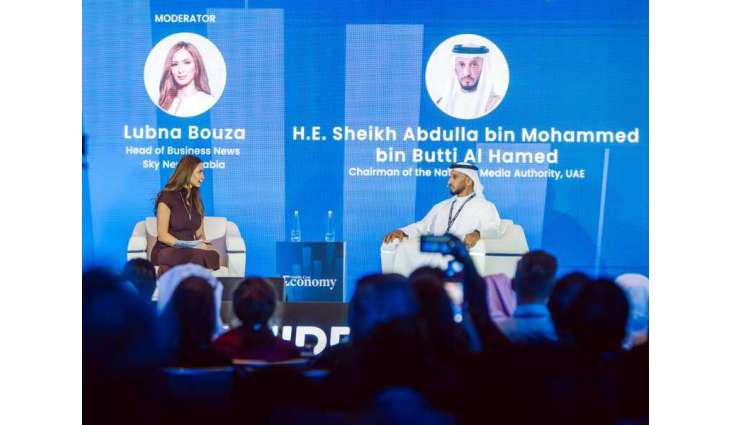 عبدالله آل حامد: الإعلام الإماراتي واضح وموثوق ولا حدود له سوى القيم والثقافة الوطنية  