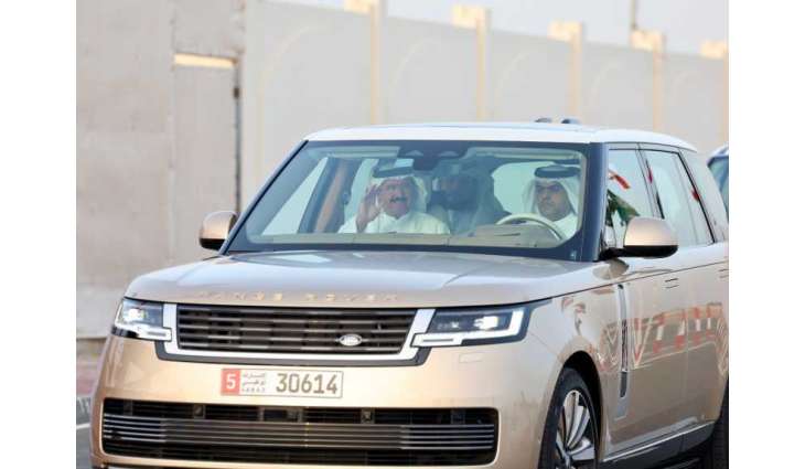 بحضور سلطان بن حمدان.. اختتام فعاليات المهرجان السنوي لسباقات الهجن 2026 بالوثبة