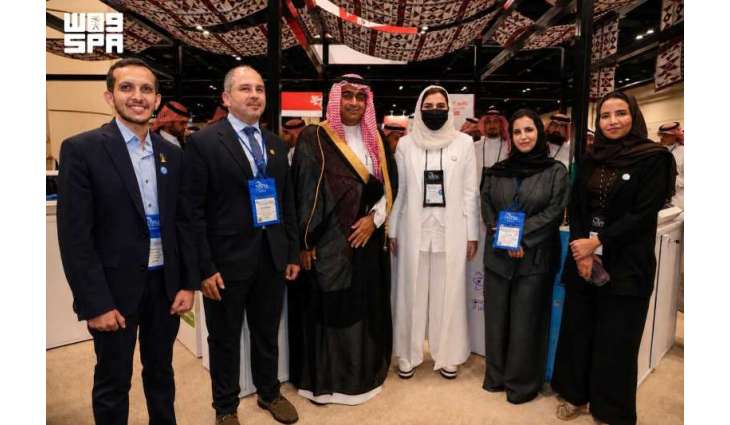 نائب الأمين العام لمجلس شؤون الجامعات يزور جناح الجامعة السعودية الإلكترونية في نافسا الدولي 2026