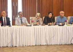 Civil society calls for Rs3,000 Zewar-e-Taleem stipend