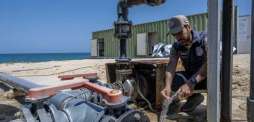 UAE desalination plants in Egypt’s Rafah continue supplying water to Khan Younis under ‘Operation Chivalrous Knight 3’
