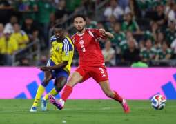 Sweden beat Tunisia 5-1 in World Cup opener