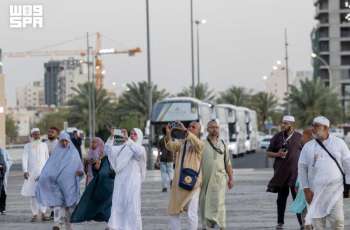 في موسم ما بعد الحج.. زوار المدينة المنورة يتوافدون على المعالم الإسلامية والتاريخية