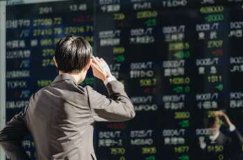 Japan’s Nikkei slumps, yen trades above 160 per dollar
