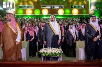 نائب أمير الرياض يرعى حفل تخريج الدفعة الـ 51 من طلاب مدارس الرياض