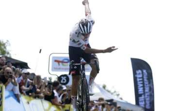 Del Toro conquers Grand Colombier to take commanding Tour Auvergne victory