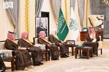 محافظ الطائف يستقبل المدير العام للإدارة العامة للتوجيه والإرشاد بوزارة الداخلية