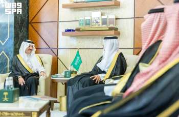 الأمير سعود بن نايف يستقبل المدير العام لفرع وزارة النقل والخدمات اللوجستية بالشرقية